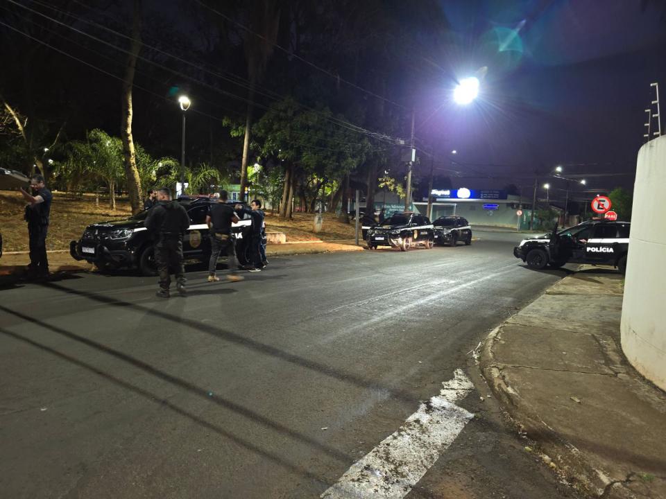 Foto 5 de 6 — Operação da DISE termina com 14 fornecedores de drogas presos e veículos apreendidos em Araraquara e região